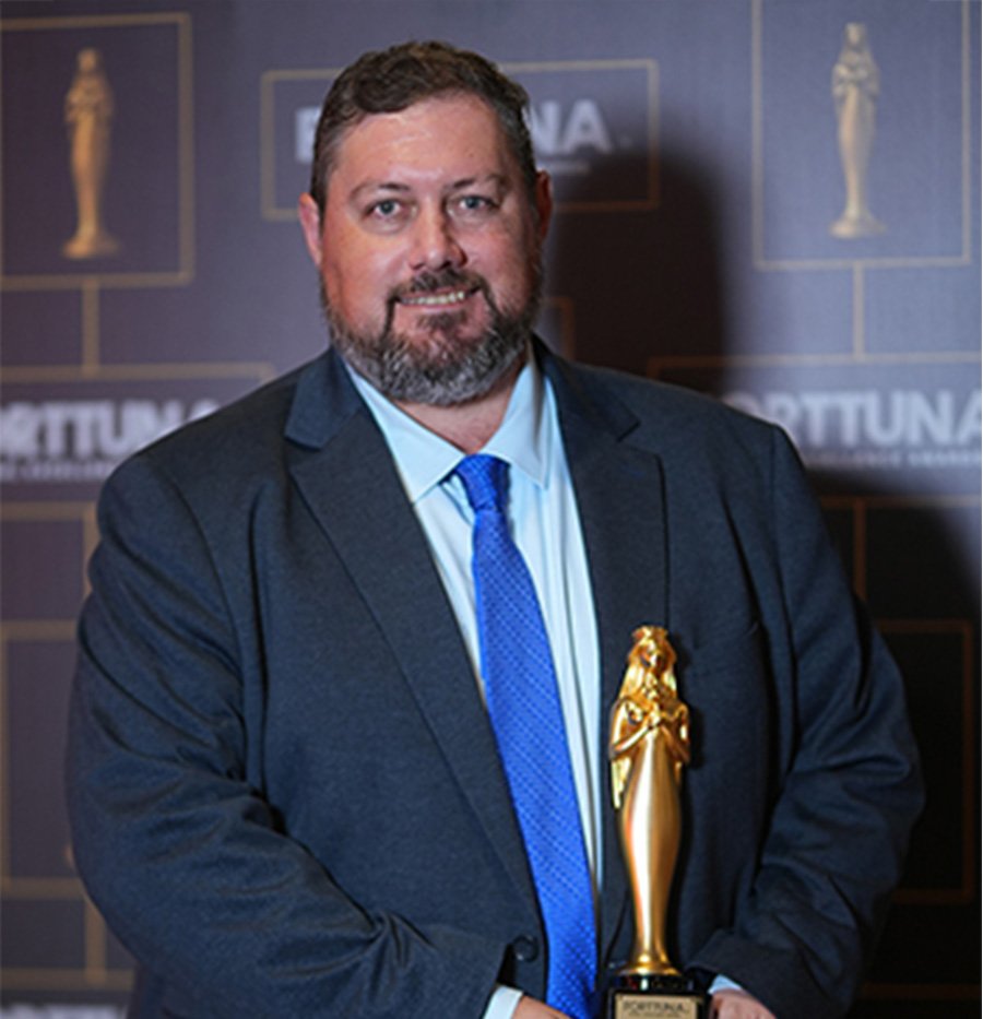 Dr. Ryan Harvey