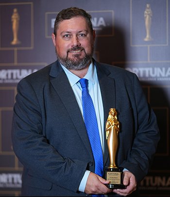 Dr. Ryan Harvey