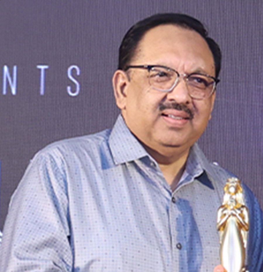 Dr. Samir Govil
