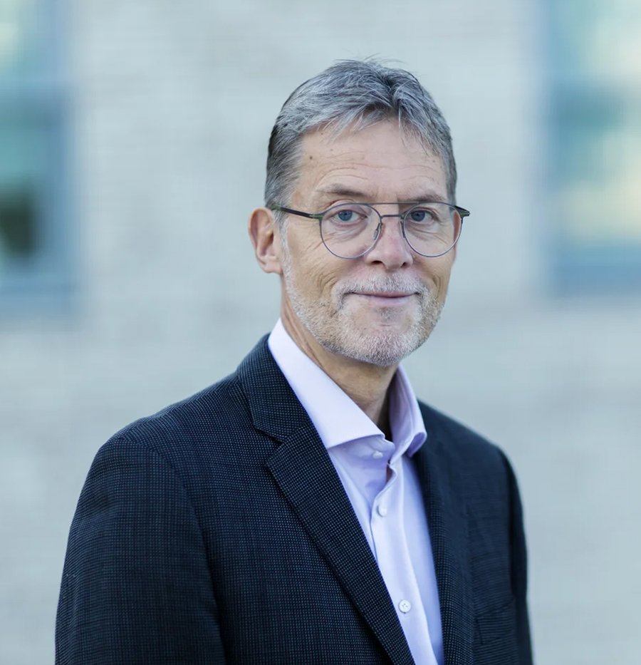 Dr. Christiaan Oranje